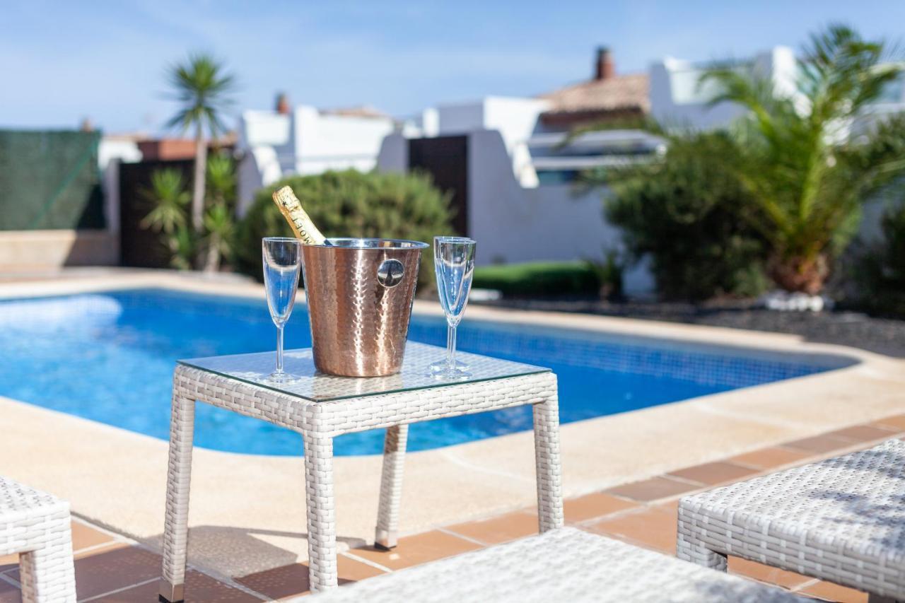 Villa Zafiro 13 Golf Private Pool Caleta De Fuste By Holidays Home Exterior foto