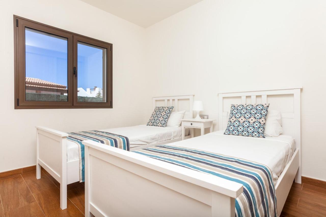 Villa Zafiro 13 Golf Private Pool Caleta De Fuste By Holidays Home Exterior foto